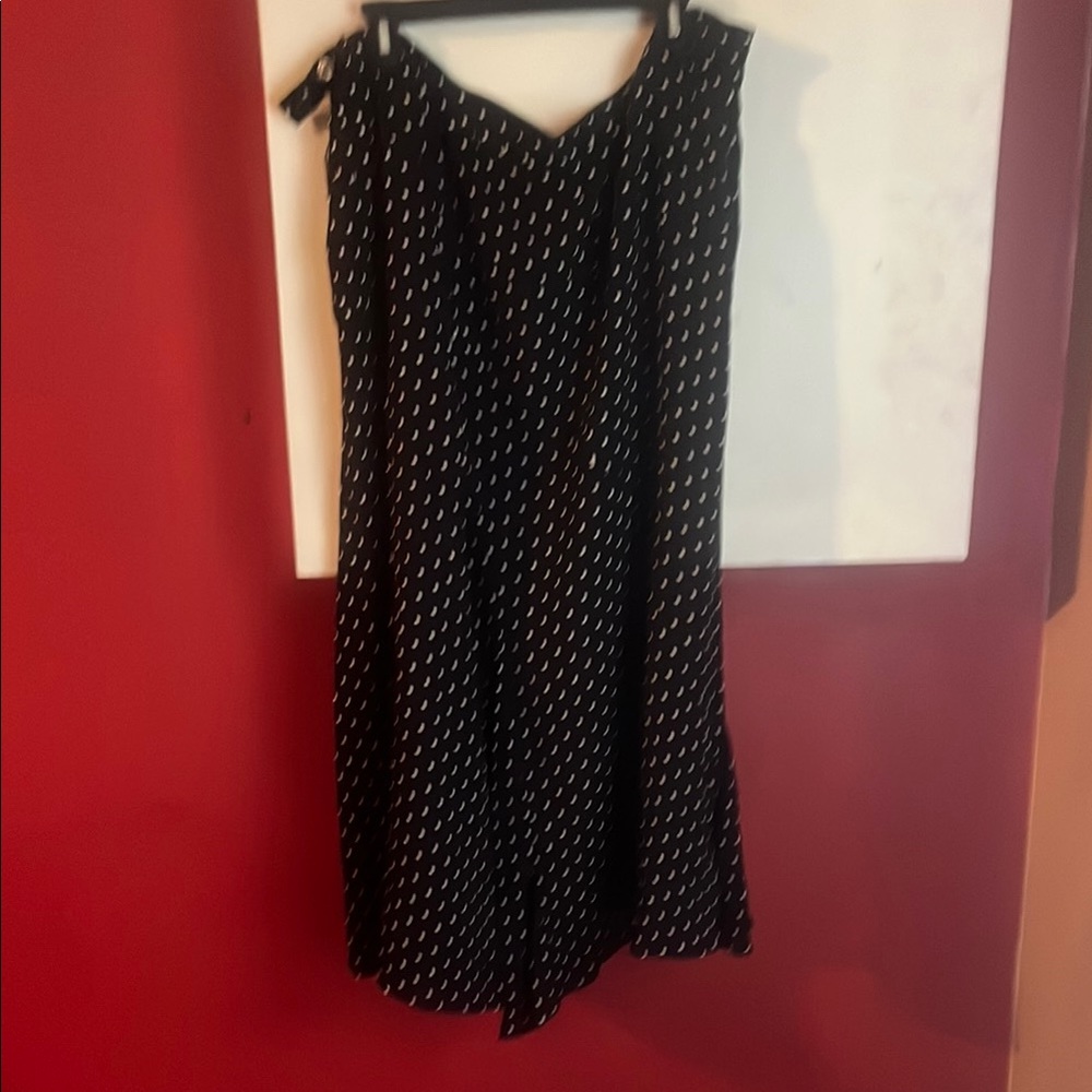 Jones New York Black and White Polka Dot Skirt